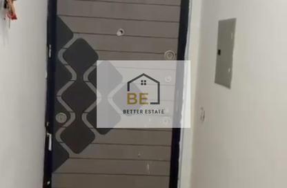Apartment - 2 Bedrooms - 1 Bathroom for sale in Ka'b Ibn Malik St. - Al Narges 6 - Al Narges - New Cairo City - Cairo