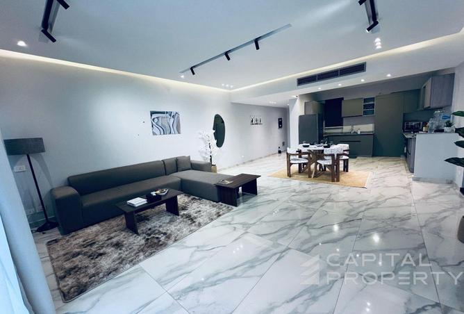 102069914 - Property Image 2