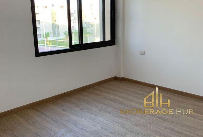 8614411 - Property Image 3