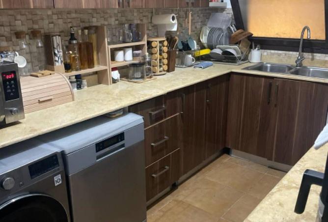 8571233 - Property Image 2