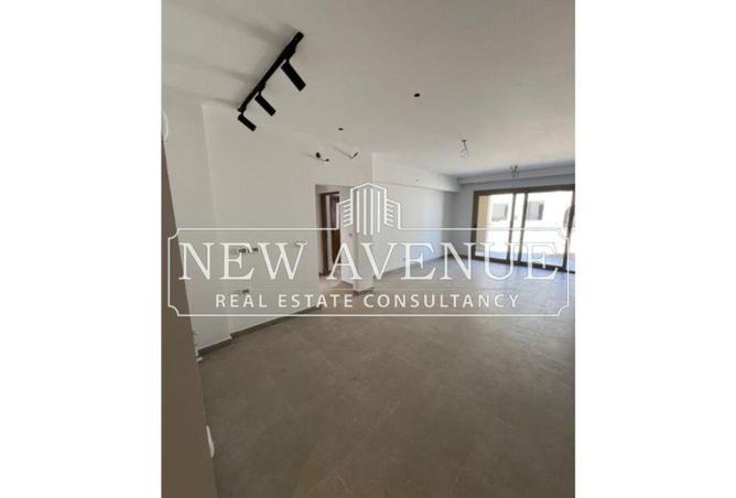 8406677 - صورة العقار 2