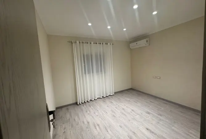 120889036 - Property Image 3