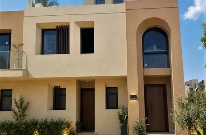 Townhouse - 4 Bedrooms - 3 Bathrooms for sale in Vye Sodic - New Zayed City - Sheikh Zayed City - Giza