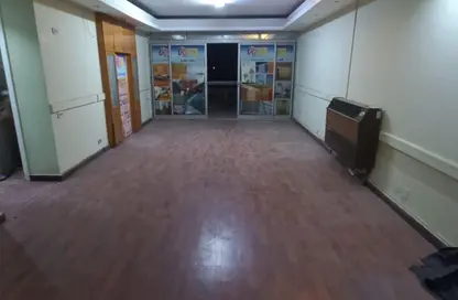 Apartment - 3 Bedrooms - 2 Bathrooms for rent in Gesr Al Suez St. - Roxy - Heliopolis - Masr El Gedida - Cairo