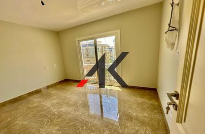 iVilla - 4 - 5 for sale in Mountain View Hyde Park - 5th Settlement Compounds - The 5th Settlement - New Cairo City - Cairo