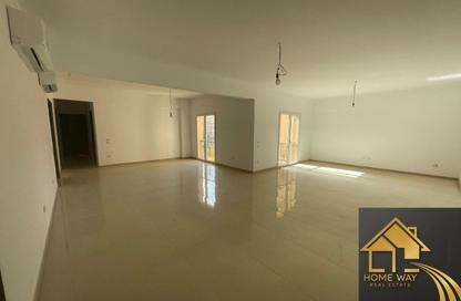 Apartment - 2 Bedrooms - 3 Bathrooms for rent in Garden Residence - Hyde Park - New Cairo City - Cairo
