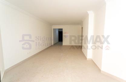 Apartment - 2 Bedrooms - 1 Bathroom for sale in Valore Antoniades - Smouha - Hay Sharq - Alexandria Apartment - 2 Bedrooms - 1 Bathroom for sale in Valore Antoniades - Smouha - Hay Sharq - Alexandria