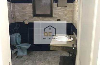 Apartment - 5 Bedrooms - 3 Bathrooms for sale in Abd Al Hamid Badawy St. - El Hegaz Square - El Nozha - Cairo