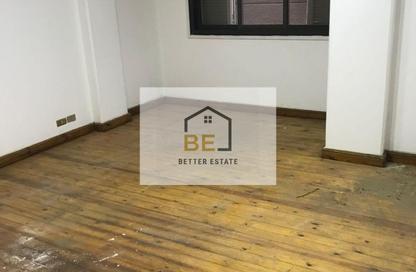 Apartment - 5 Bedrooms - 3 Bathrooms for sale in Abd Al Hamid Badawy St. - El Hegaz Square - El Nozha - Cairo
