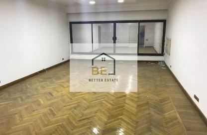 Apartment - 5 Bedrooms - 3 Bathrooms for sale in Abd Al Hamid Badawy St. - El Hegaz Square - El Nozha - Cairo