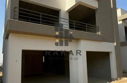 Villa - 4 Bedrooms - 5 Bathrooms for sale in Palm Hills New Cairo - 5th Settlement Compounds - The 5th Settlement - New Cairo City - Cairo