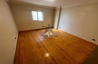 Apartment - 3 Bedrooms - 2 Bathrooms for sale in Roushdy St. - Roushdy - Hay Sharq - Alexandria