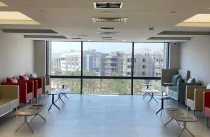 عيادة - استوديو - 2 حمامات للبيع في ميدتاون ويست - مدينة زايد الجديدة - الشيخ زايد - الجيزة
