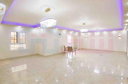 Apartment - 3 Bedrooms - 2 Bathrooms for sale in Stanley - Hay Sharq - Alexandria