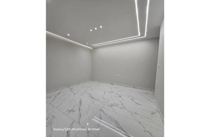 Apartment - 3 Bedrooms - 2 Bathrooms for sale in Gate 1 - Khofo - Hadayek El Ahram - Giza Apartment - 3 Bedrooms - 2 Bathrooms for sale in Gate 1 - Khofo - Hadayek El Ahram - Giza