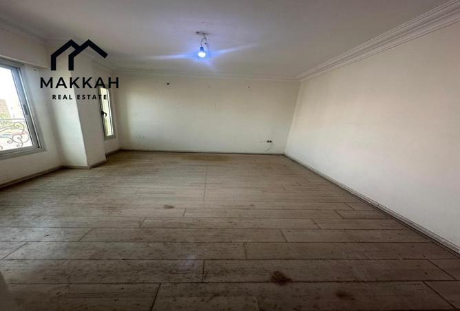 65665406 - Property Main Image