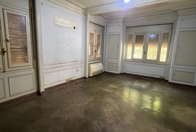 104600089 - Property Image 2