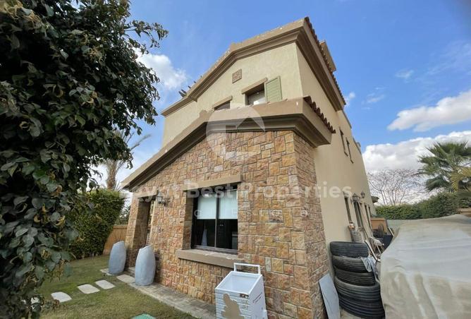 67736317 - Property Image 2