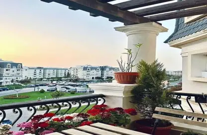 Villa - 6 Bedrooms - 6 Bathrooms for sale in Mountain View October Park - 6th District - 6 October City - Giza