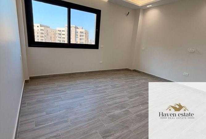 97150027 - Property Image 3