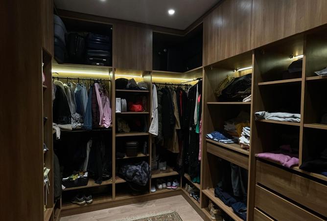 8511001 - Property Image 2