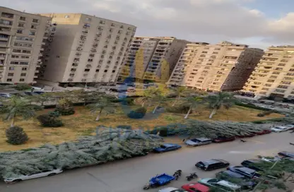 Apartment - 2 Bedrooms - 1 Bathroom for sale in Thirteenth Sector - Zahraa El Maadi - Hay El Maadi - Cairo