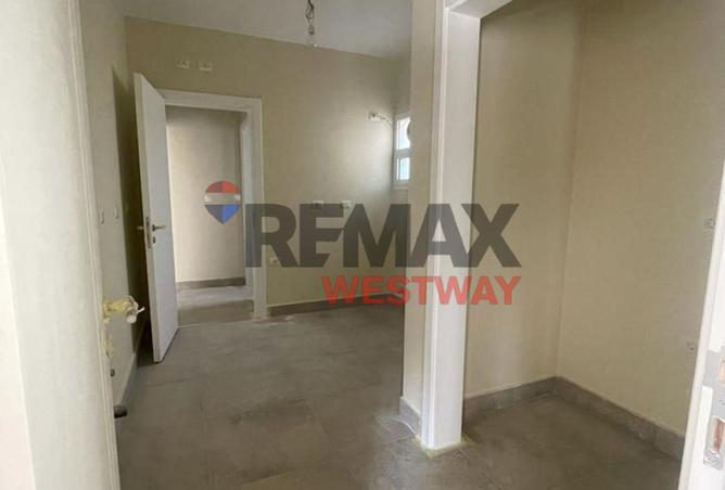 8557364 - Property Image 2