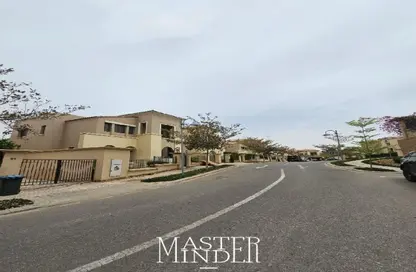 Villa - 3 Bedrooms - 4 Bathrooms for sale in Levana - Uptown Cairo - Mokattam - Cairo