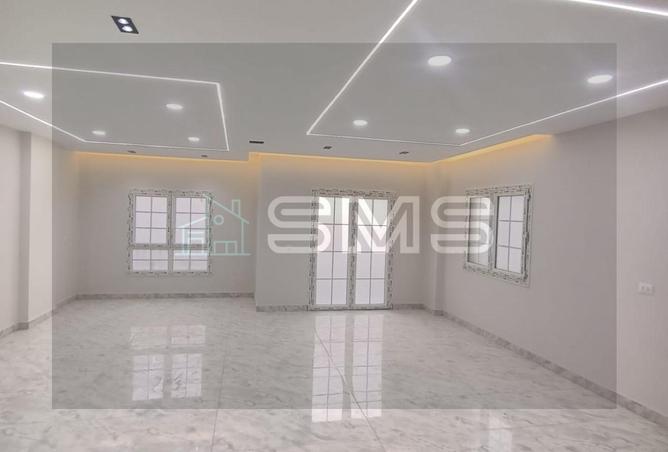 8461958 - Property Main Image