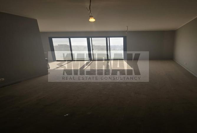 70092186 - صورة العقار 2