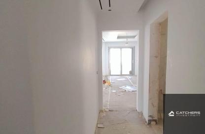 Apartment - 3 Bedrooms - 2 Bathrooms for sale in Stone Residence - 5th Settlement Compounds - The 5th Settlement - New Cairo City - Cairo