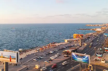 شقة - 3 غرف نوم - 1 حمام للبيع في ميدان الكورنيش - سبورتنج - حي شرق - الاسكندرية