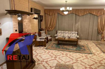 Apartment - 3 Bedrooms - 2 Bathrooms for sale in Al Falouga St. - 1st Zone - Nasr City - Cairo