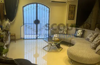 Apartment - 3 Bedrooms - 2 Bathrooms for sale in Akhnaton St. - District 5 - The 5th Settlement - New Cairo City - Cairo