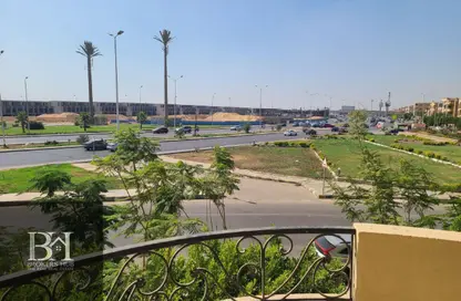 Apartment - 3 Bedrooms - 3 Bathrooms for sale in El Yasmeen 4 - El Yasmeen - New Cairo City - Cairo