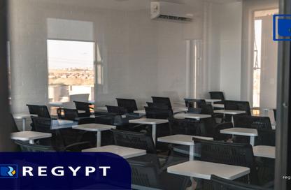 مكتب عمل جماعي - استوديو - 1 حمام للايجار في نيو اكتوبر سيتي كومباوندز - مدينة أكتوبر الجديدة - مدينة 6 أكتوبر - الجيزة