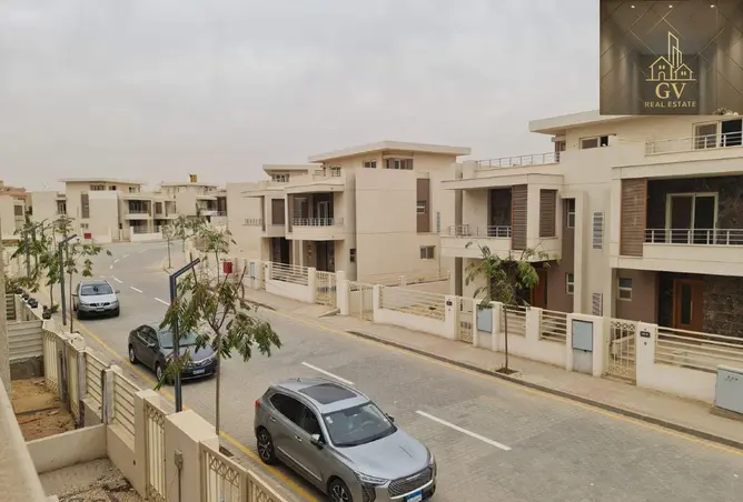 117009207 - Property Image 2