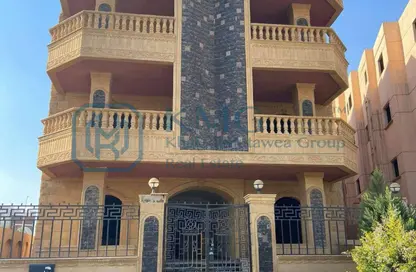Apartment - 3 Bedrooms - 3 Bathrooms for sale in Suleiman Al Halabi St. - El Banafseg 11 - El Banafseg - New Cairo City - Cairo