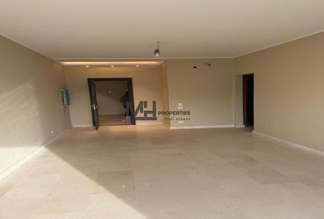 76233383 - Property Image 3
