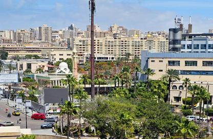 Apartment - 4 Bedrooms - 2 Bathrooms for sale in Victor Ammanuel Square - Smouha - Hay Sharq - Alexandria