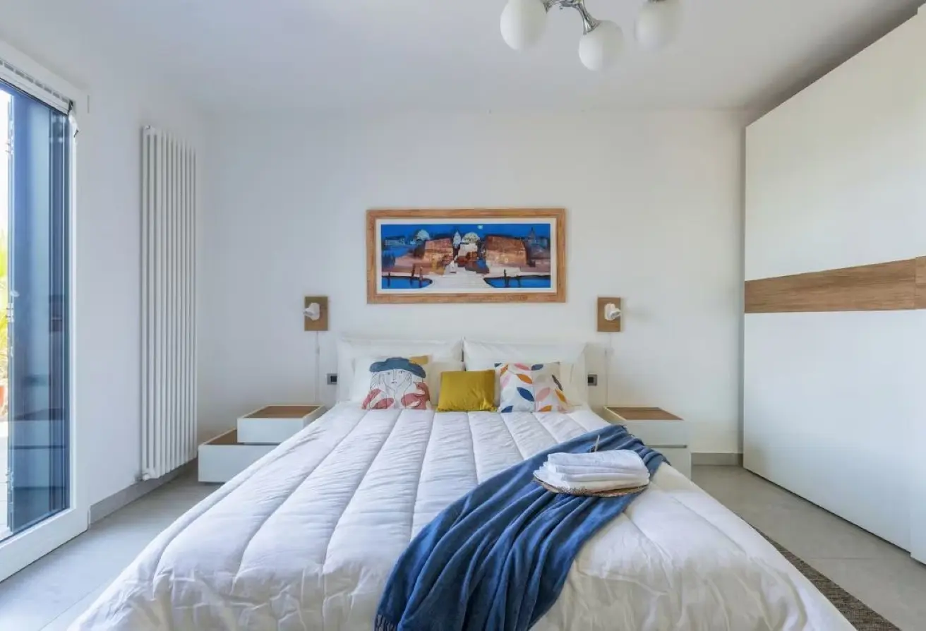 115171409 - Property Main Image