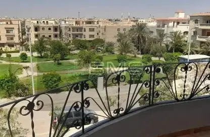 شقة - 3 غرف نوم - 2 حمامات للايجار في شارع الشويفات - الحي الاول - التجمع الخامس - مدينة القاهرة الجديدة - القاهرة