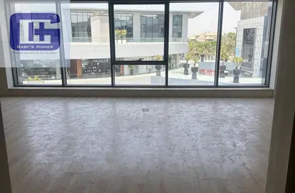 مساحات مكتبية - غرفة نوم - 1 حمام للايجار في يو فينوس - التجمع الاول - مدينة القاهرة الجديدة - القاهرة