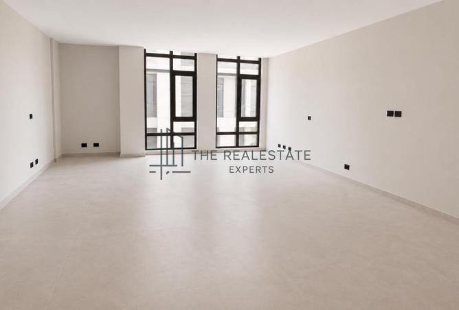 100647967 - Property Image 2