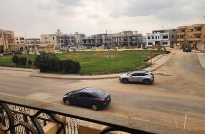 Apartment - 4 Bedrooms - 3 Bathrooms for sale in El Yasmeen 8 - El Yasmeen - New Cairo City - Cairo Apartment - 4 Bedrooms - 3 Bathrooms for sale in El Yasmeen 8 - El Yasmeen - New Cairo City - Cairo