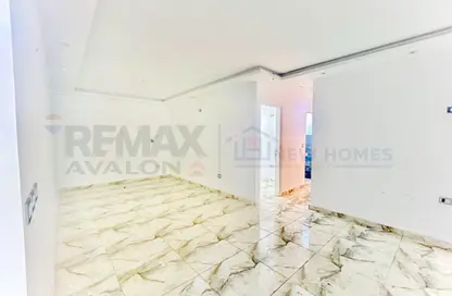 مساحات مكتبية - 3 غرف نوم - 2 حمامات للايجار في محطة الرمل - حي وسط - الاسكندرية