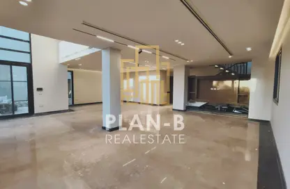 فيلا - 5 غرف نوم - 6 حمامات للايجار في أو ويست - كمبوندات 6 أكتوبر - مدينة 6 أكتوبر - الجيزة