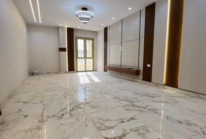 8681864 - Property Image 3