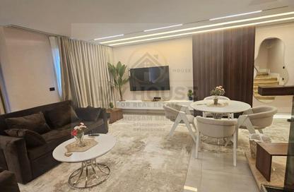 Apartment - 2 Bedrooms - 2 Bathrooms for rent in Stone Residence - 5th Settlement Compounds - The 5th Settlement - New Cairo City - Cairo