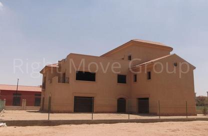 Villa - 4 - 5 for sale in October Hills - South Dahshur Link - 6 October City - Giza